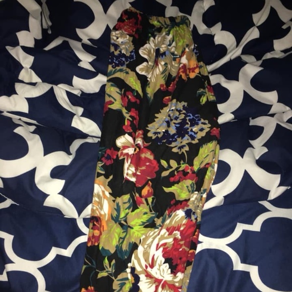 Mayberry's Leggings - Picture 1 of 1